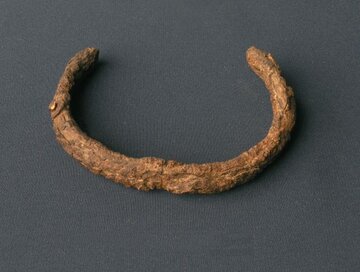 villena-bracelet.jpg