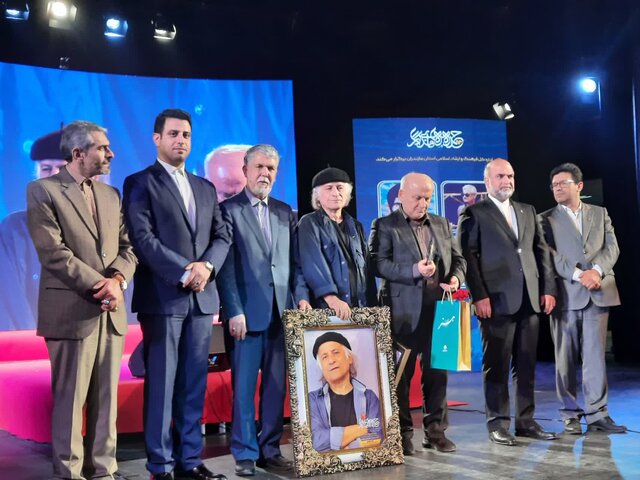 ۱۷ چهره ماندگار فرهنگ هنر و رسانه مازندران تجلیل شدند