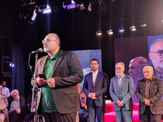 ۱۷ چهره ماندگار فرهنگ هنر و رسانه مازندران تجلیل شدند