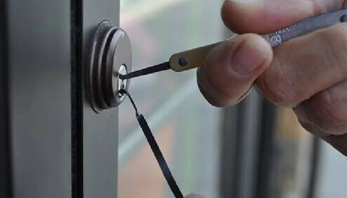 مشکلات چارچوب درب و زمانه قفل